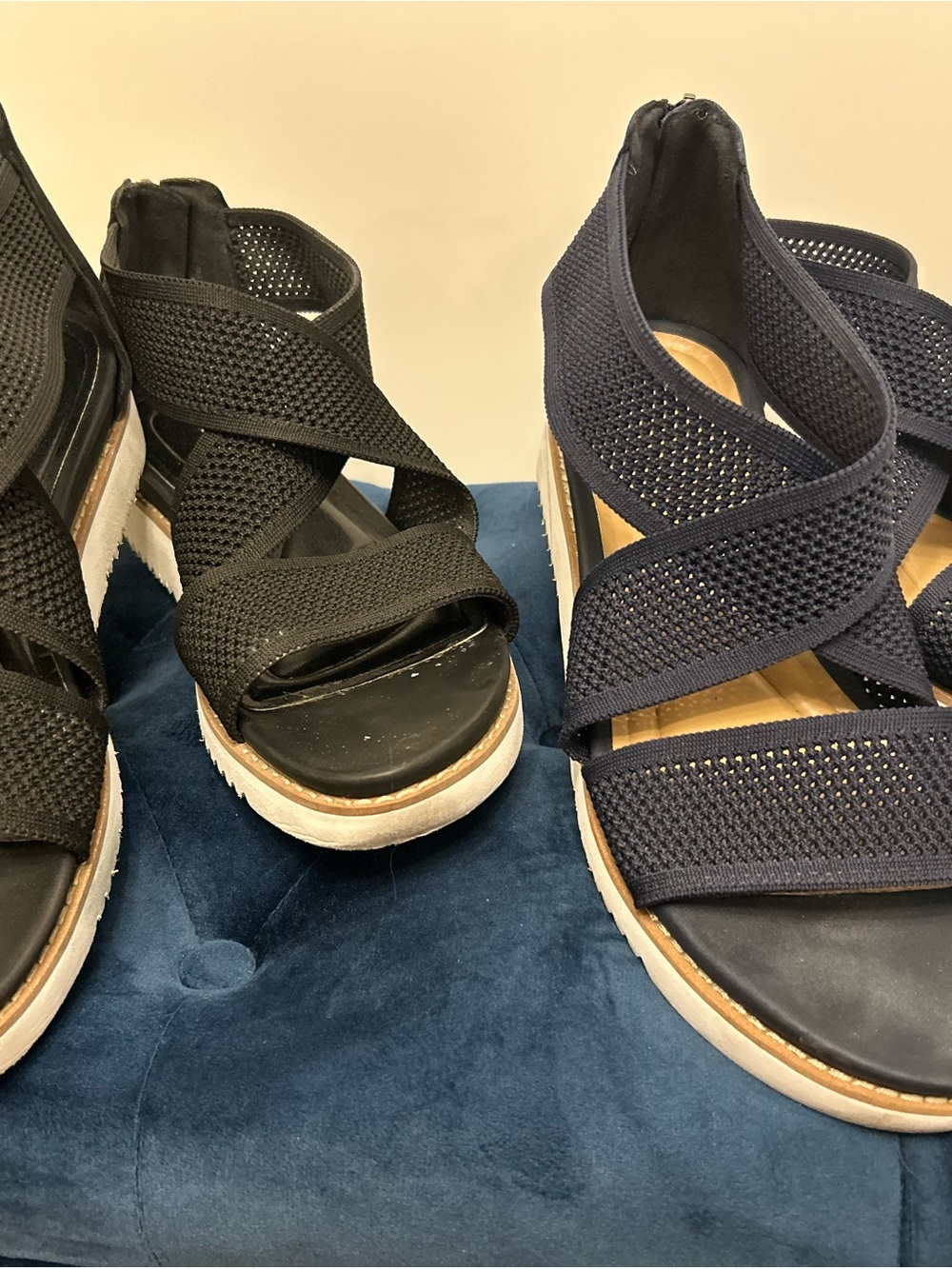 Easy Spirit Women's Crisscross Knit Platform Sandals - Black & Navy